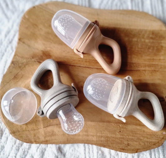 (Kraam)cadeauset flexbal, bijthandschoen en fruitspeen