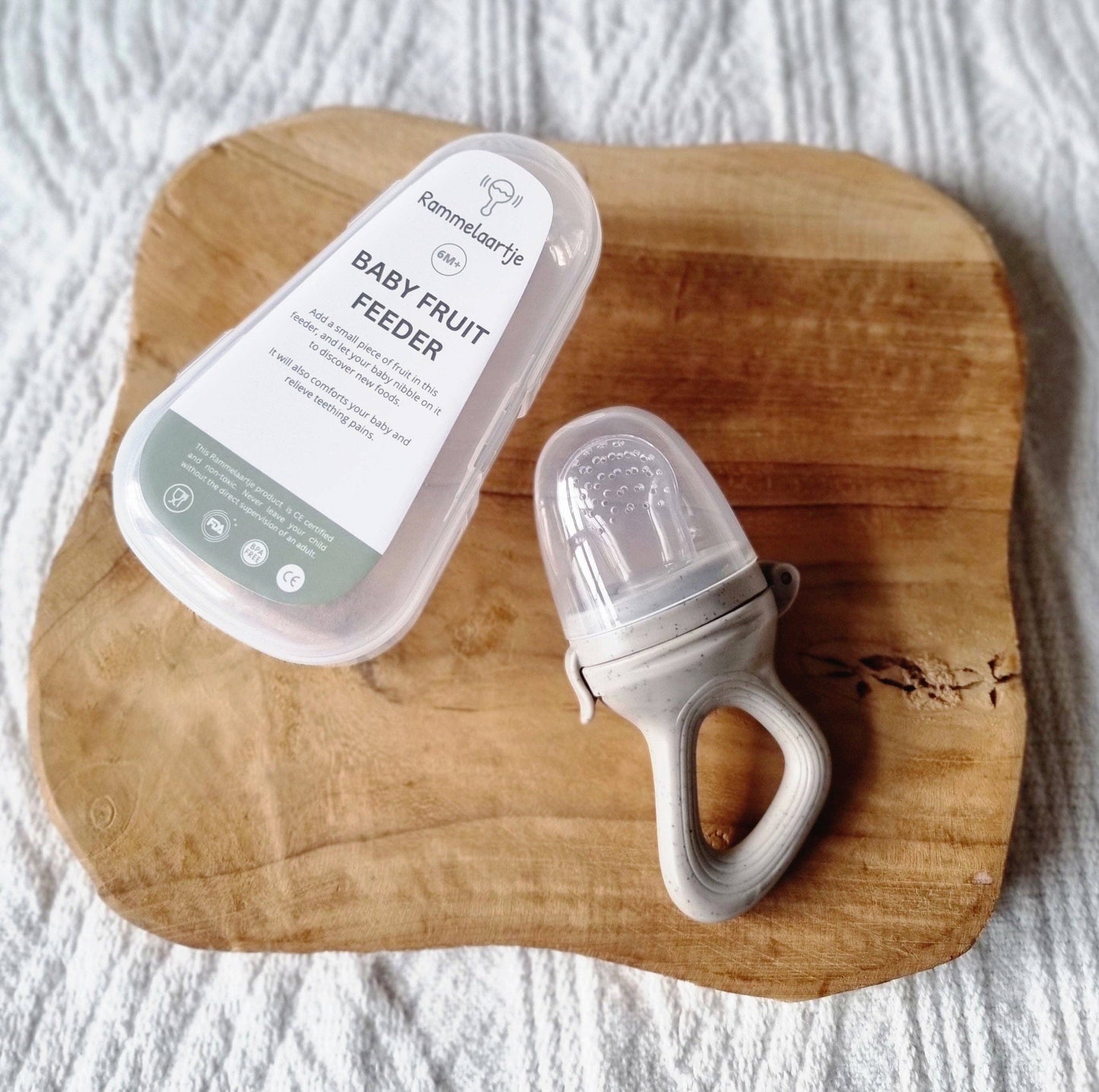 (Kraam)cadeauset flexbal, bijthandschoen en fruitspeen